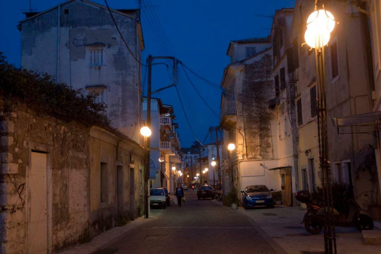 Studios Costas Mantouki Экстерьер фото